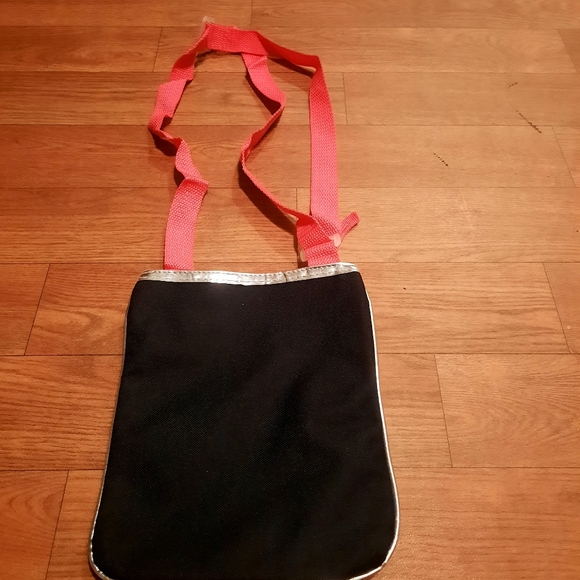 SOLD Monster High Crossbody Purse - Picture 6 of 11